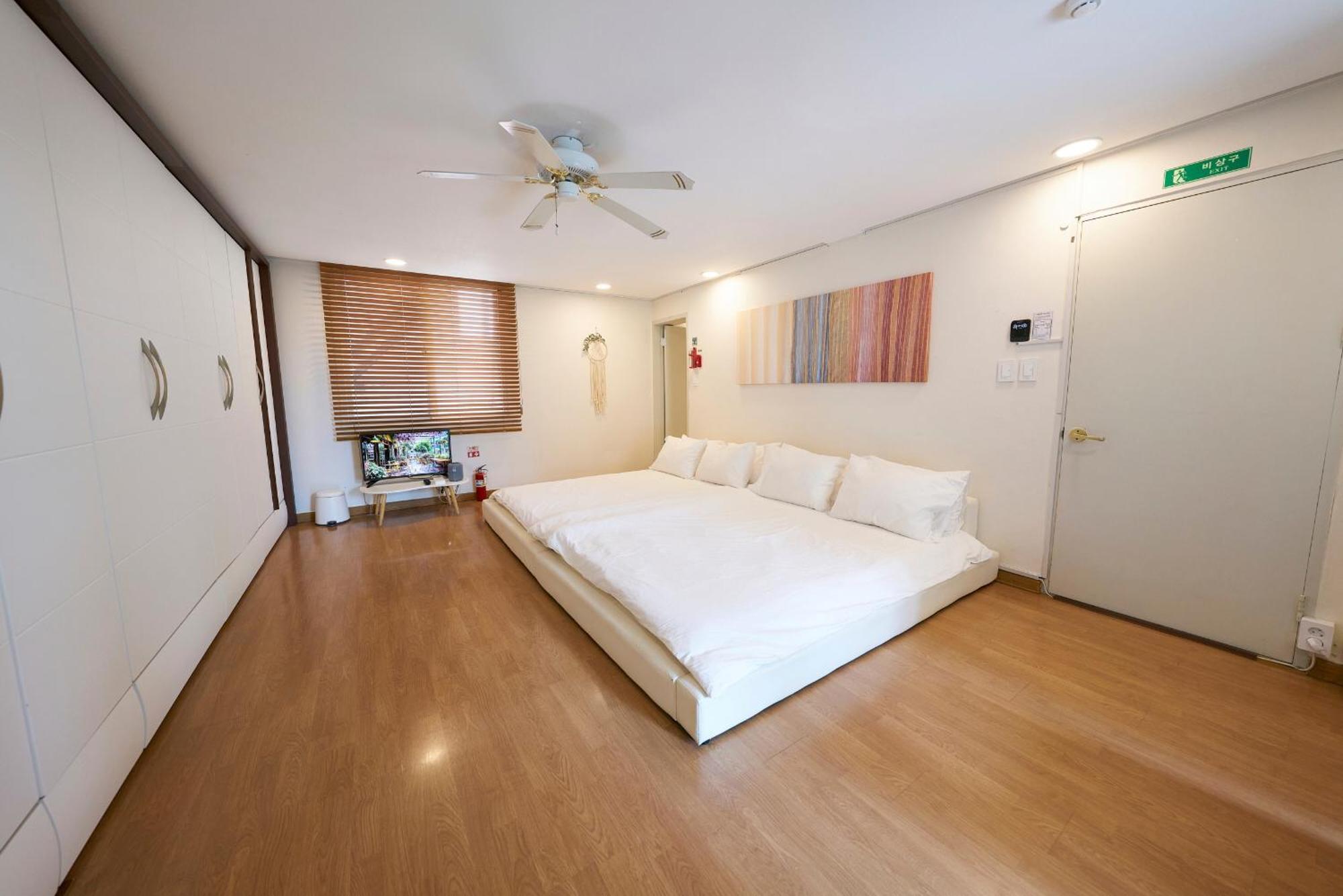 Sg Tailored Service Home Near Metro Seoul Exteriör bild